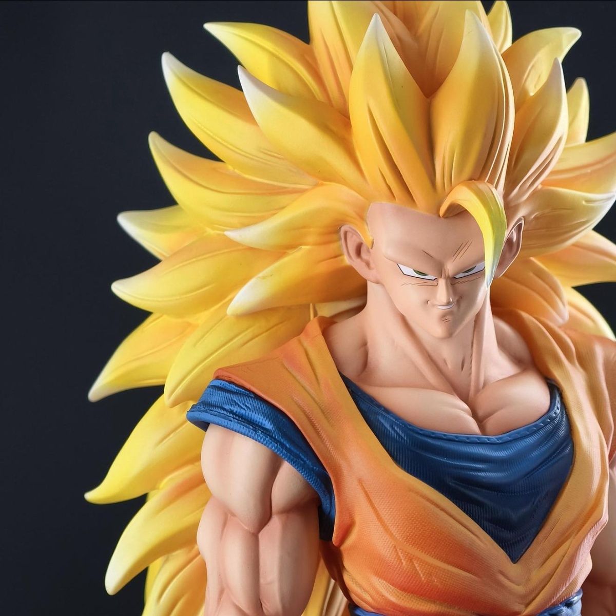 Juann Dragon Ball Z Super Saiy - Resin Art Goku recensione e prezzo