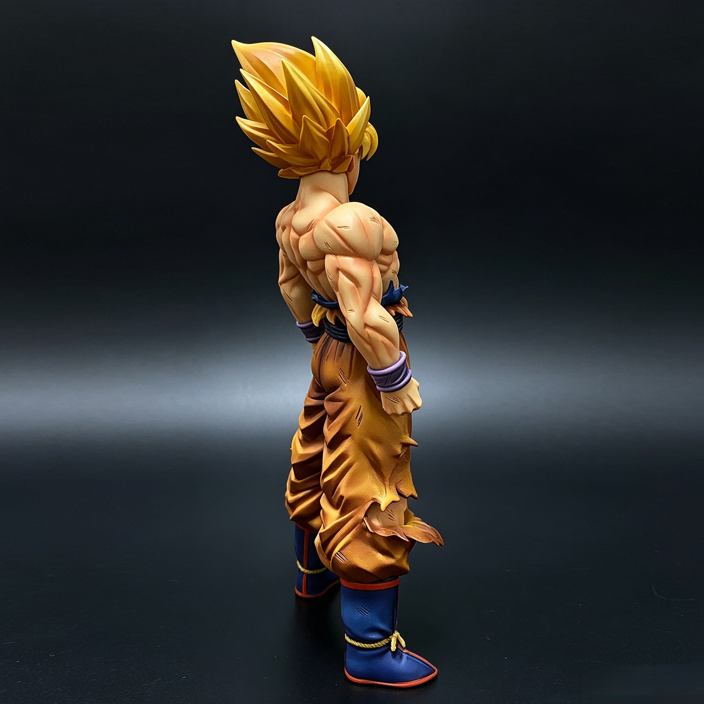Dragon Ball Super Saiyan Goku  - Resin Art Goku recensione e prezzo